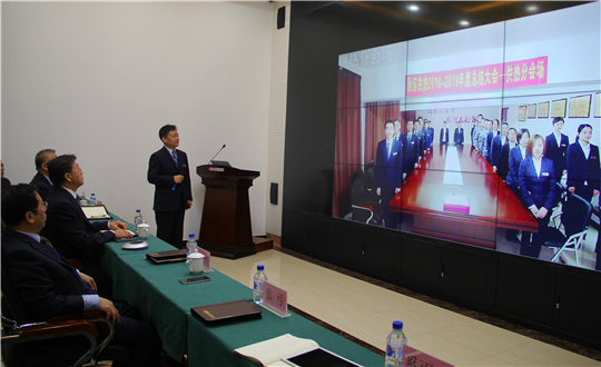 14、BBIN宝盈集团供热进行采暖期总结大会_副本.jpg 14、BBIN宝盈集团供热进行采暖期总结大会_副本.jpg