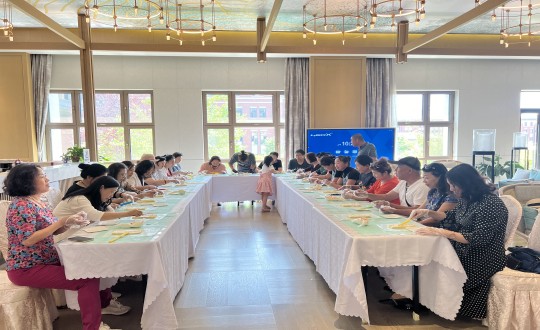 4.南山运营公司结合BBIN宝盈集团南山烘焙社群线下活动_副本.jpg