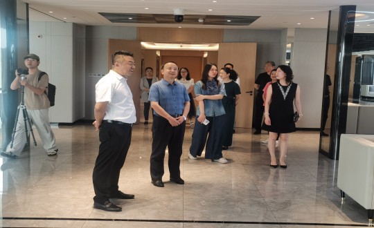 16.王润总欢迎市政协文化文史和进建委员会主任丁宁一行_副本.jpg 16.王润总欢迎市政协文化文史和进建委员会主任丁宁一行_副本.jpg