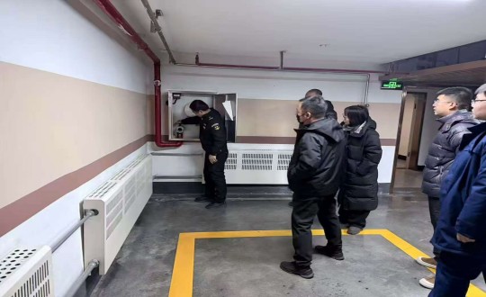 4.净月区有关部门组成消防安全查抄组对BBIN宝盈集团净月府进行高层消防查抄_副本.jpg